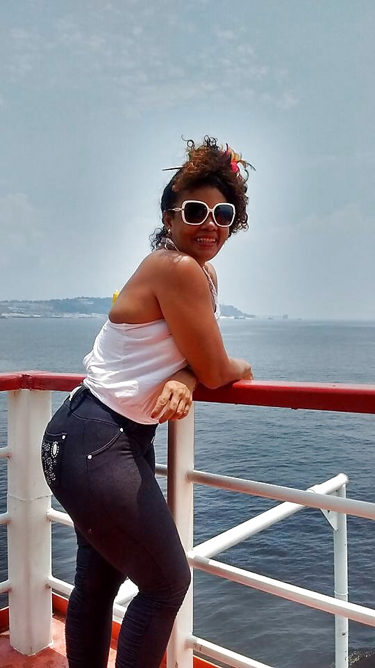 XXX Puta,culona y fea del face (meyre)