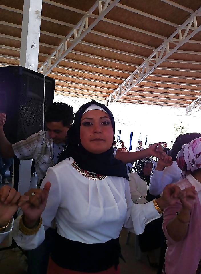 XXX hijab turkish babes (feets and heels)