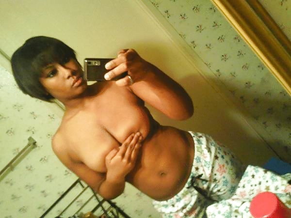 XXX 20-year old ebony girl with thick body