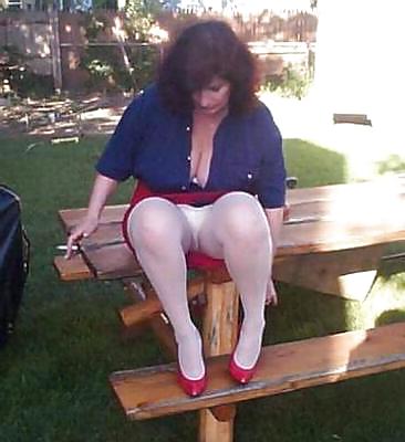 XXX Smoking Women -Turm Me