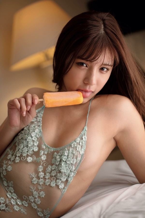 Beautiful Asian Girl- 1371 Photos 
