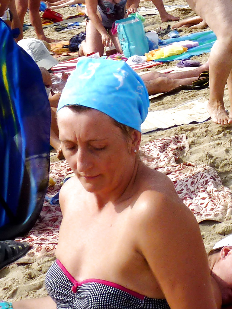 XXX Russian women on the beach!
