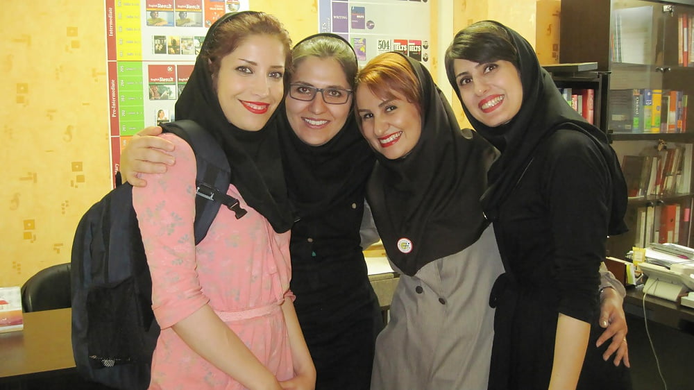 XXX Persian Iranian Hijab Chicks in English school
