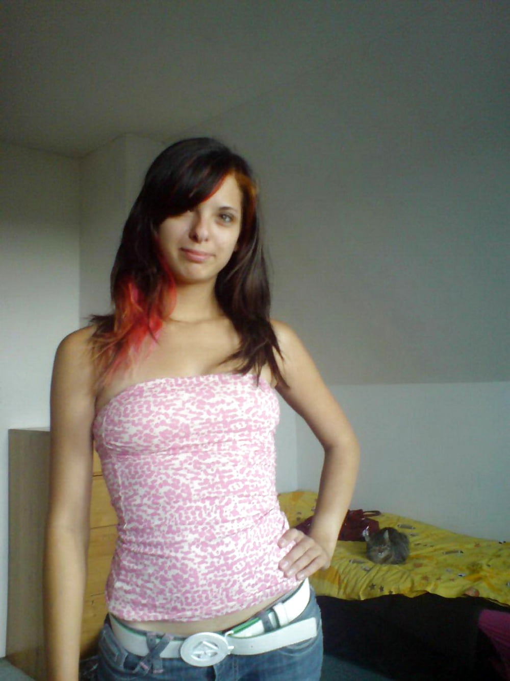 XXX jolies filles non nue 01