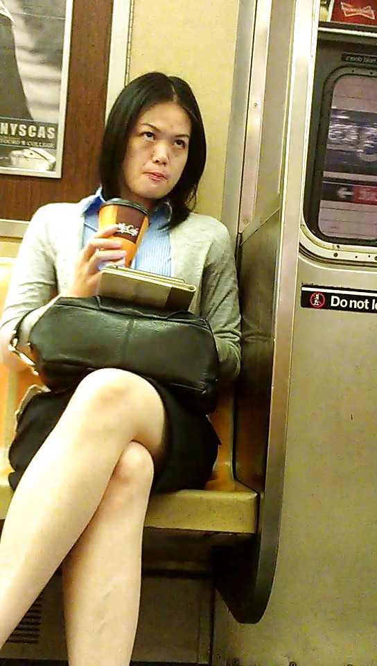 XXX New York Subway Girls
