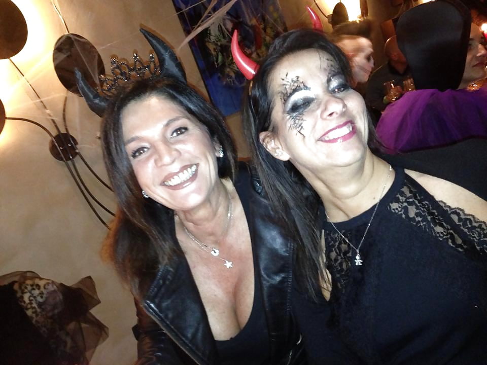 XXX Italian MILF Alessandra&Patrizia fb