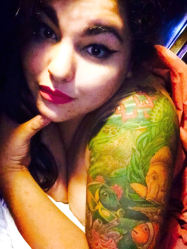 XXX Chubby Tattooed Goddess 01