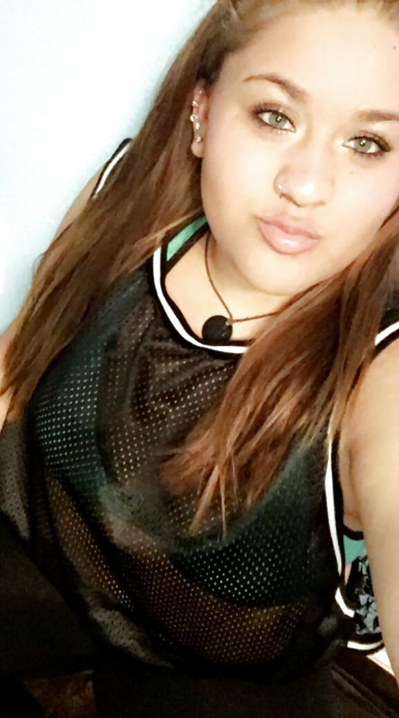 XXX Good looking bitches Big Tits Teens