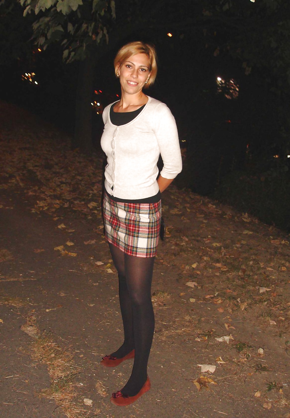 XXX Hot pantyhose babes 15