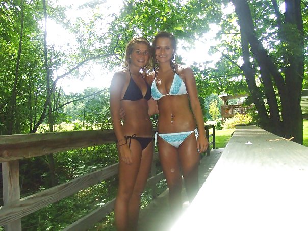Girls Jungfrau Bikini Partnertausch