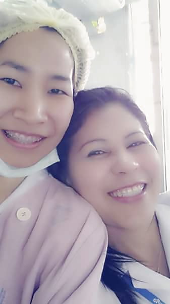 XXX Sexy Thai milf Samorn single mom selfie in Tha Ruea office