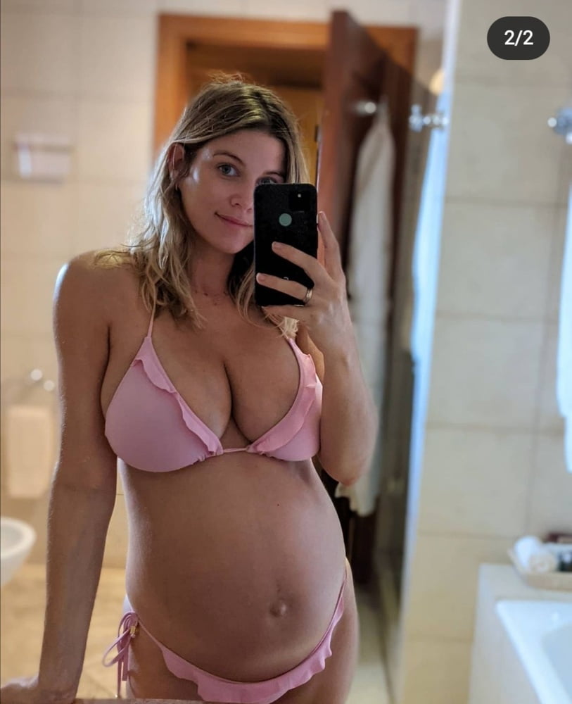 Ashley Louise James-pregnant - 38 Photos 