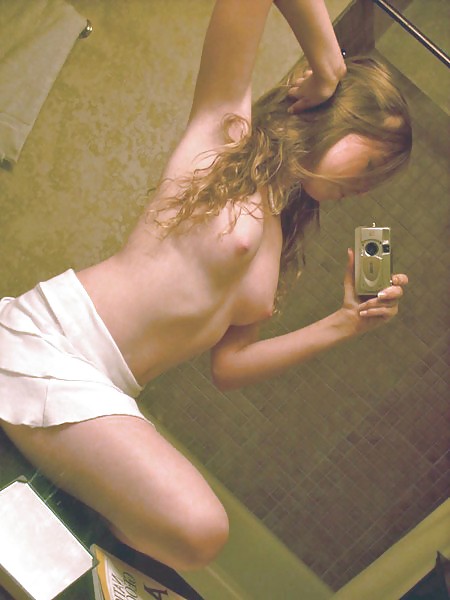 XXX Hot Teen Selfshot 5