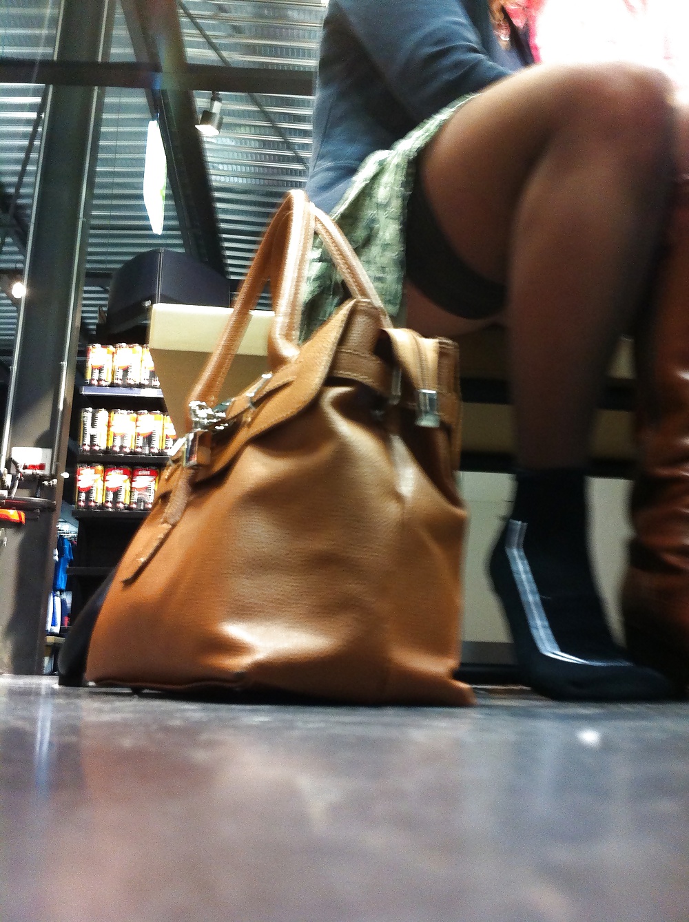 XXX voyeur stocking joggeuse