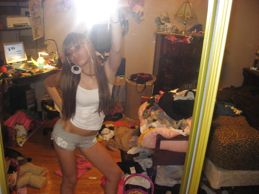 XXX College teen selfshots