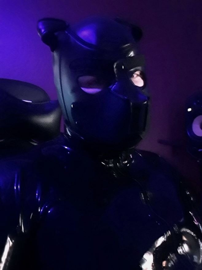 Rubber Object - 5 Photos 