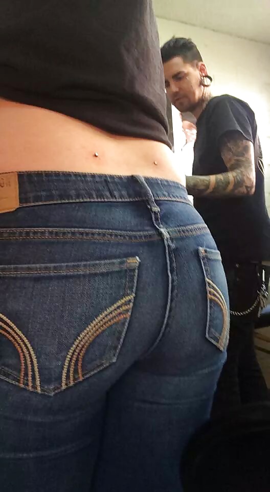 XXX Public booty