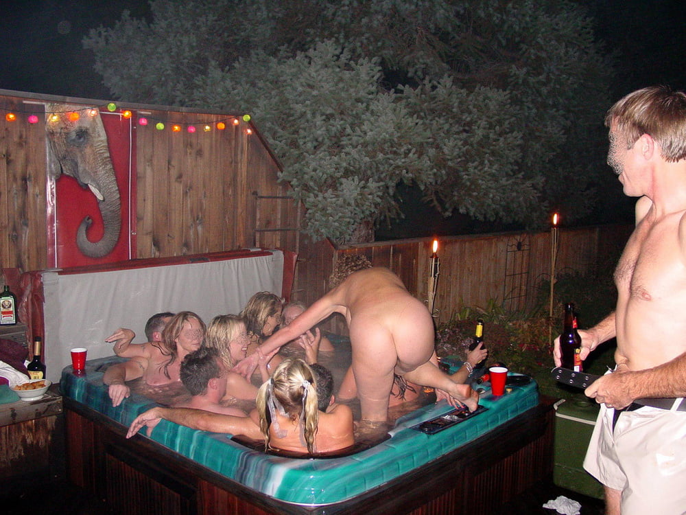 Nude Family Hot Tub Party. naked hottub and sex pics xhamster. 