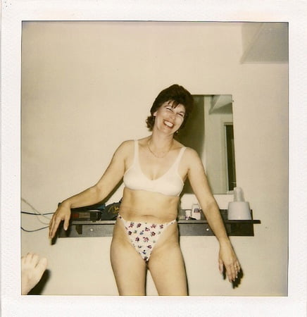 Hot Polaroid Wives Porn - Vintage Sexy Polaroid Pictures - 78 Pics | xHamster