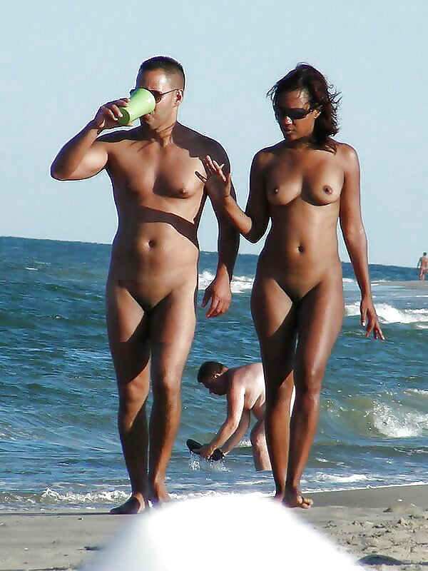 Lesbian Couple On Nude Beach - Go naked couples. 