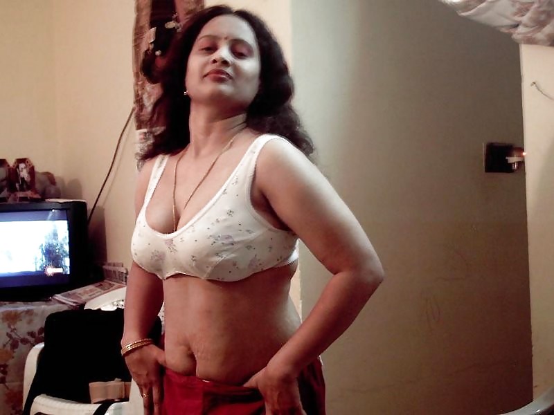 XXX AMATEUR INDIAN DESI III