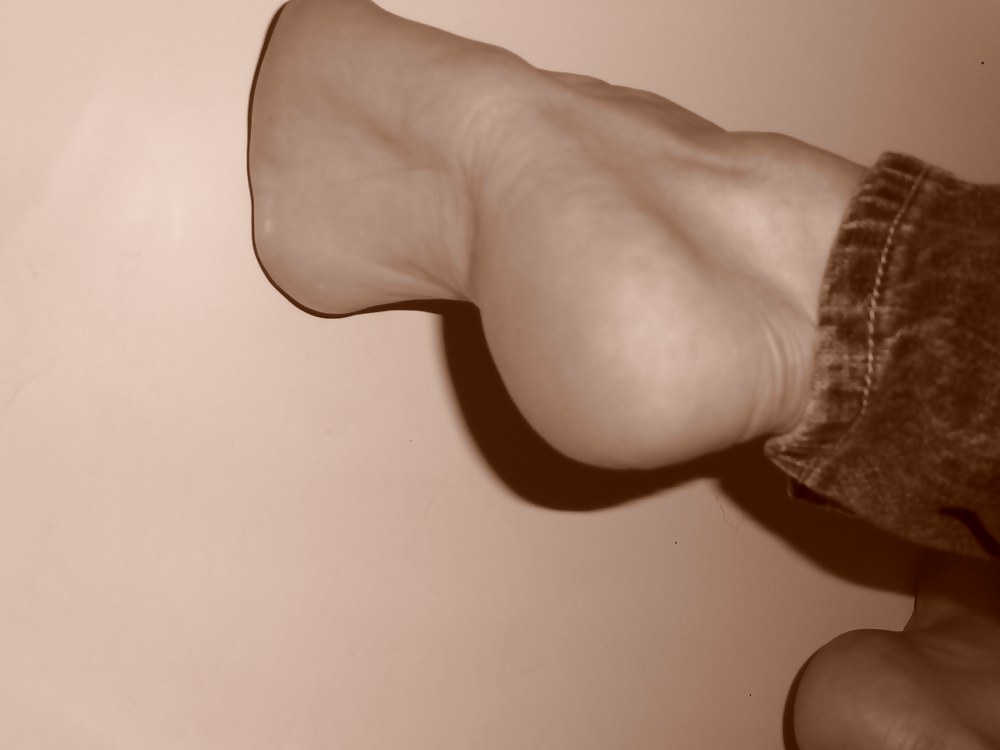 XXX pretty feet