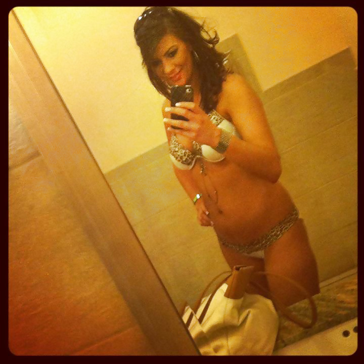 XXX Brianna Condon nude