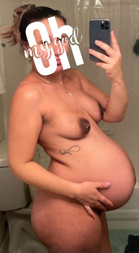Incredible Pregnant Wie Gets Exposed - 29 Photos 