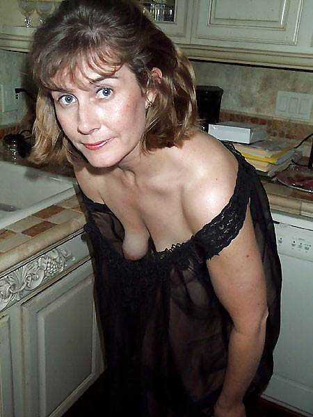 XXX Mature amateur ladies 26-pix mix.