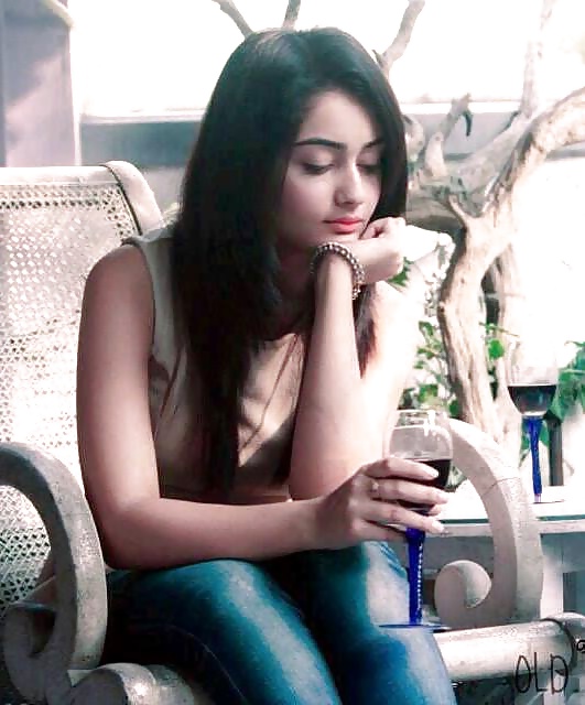 XXX INDO-PAK DESI BABES (SLUTS)