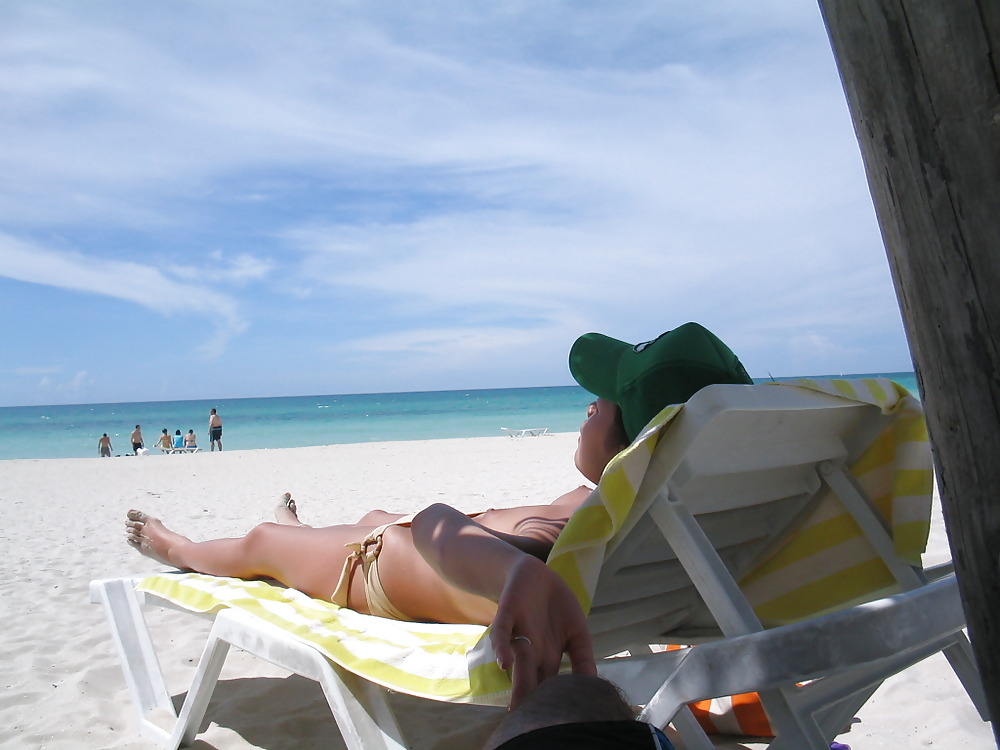 XXX Vita-Lao  Beach