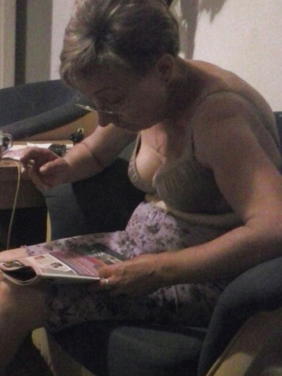 XXX Not My stepsister in the bra.