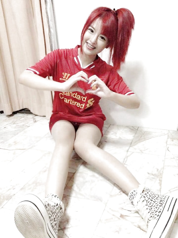 XXX Amateur Self Shot In Football Shirts Thai