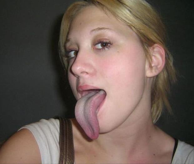 Long Tongues Babes 33 Pics Xhamster