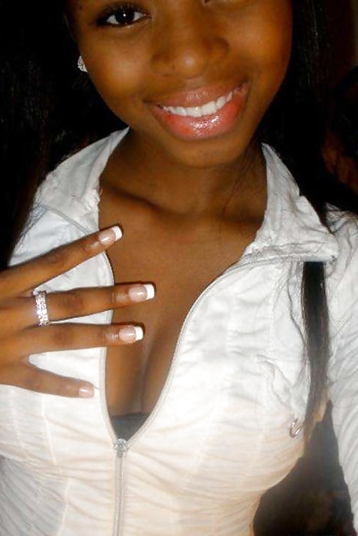 XXX cute ebony teen