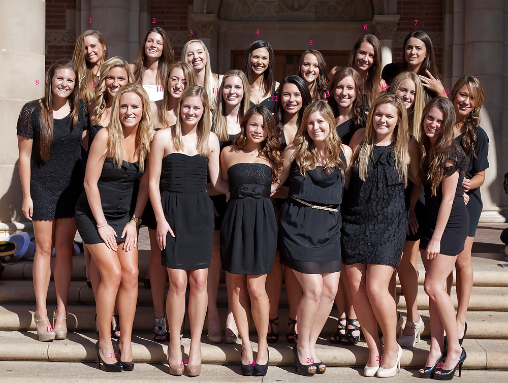 XXX More Than One Sexy Babe 1