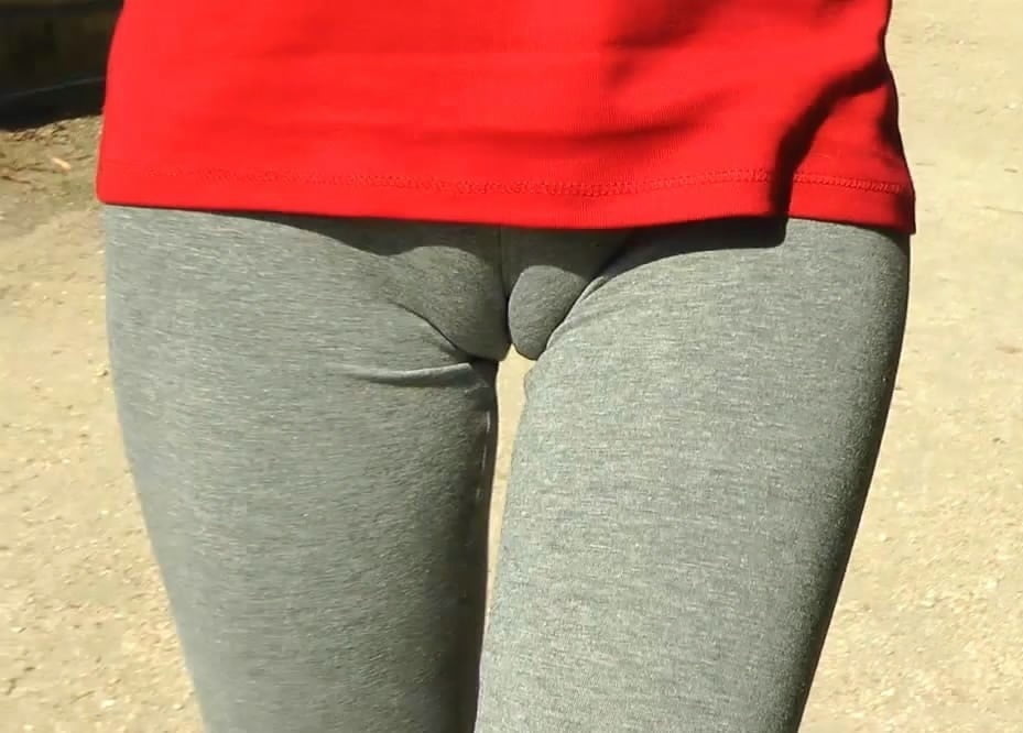 Tiny Cameltoe