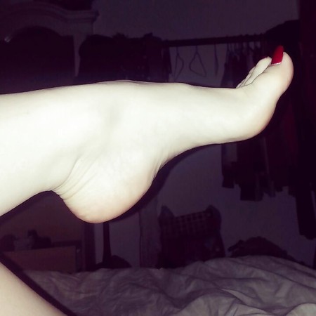 Cum for these feet