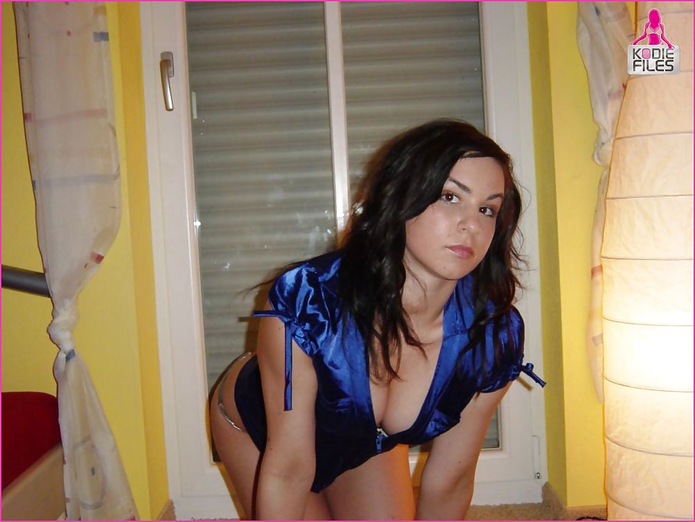 XXX young amateur bitch