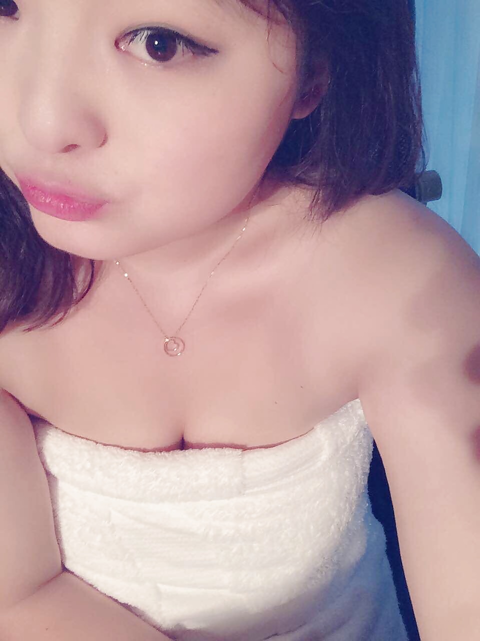 XXX Chinese friend after bath