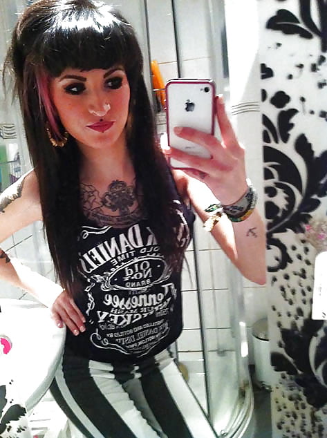 XXX Dirty chav hipster naked selfies