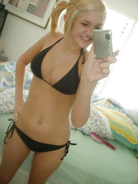 XXX Cute teen selfshots