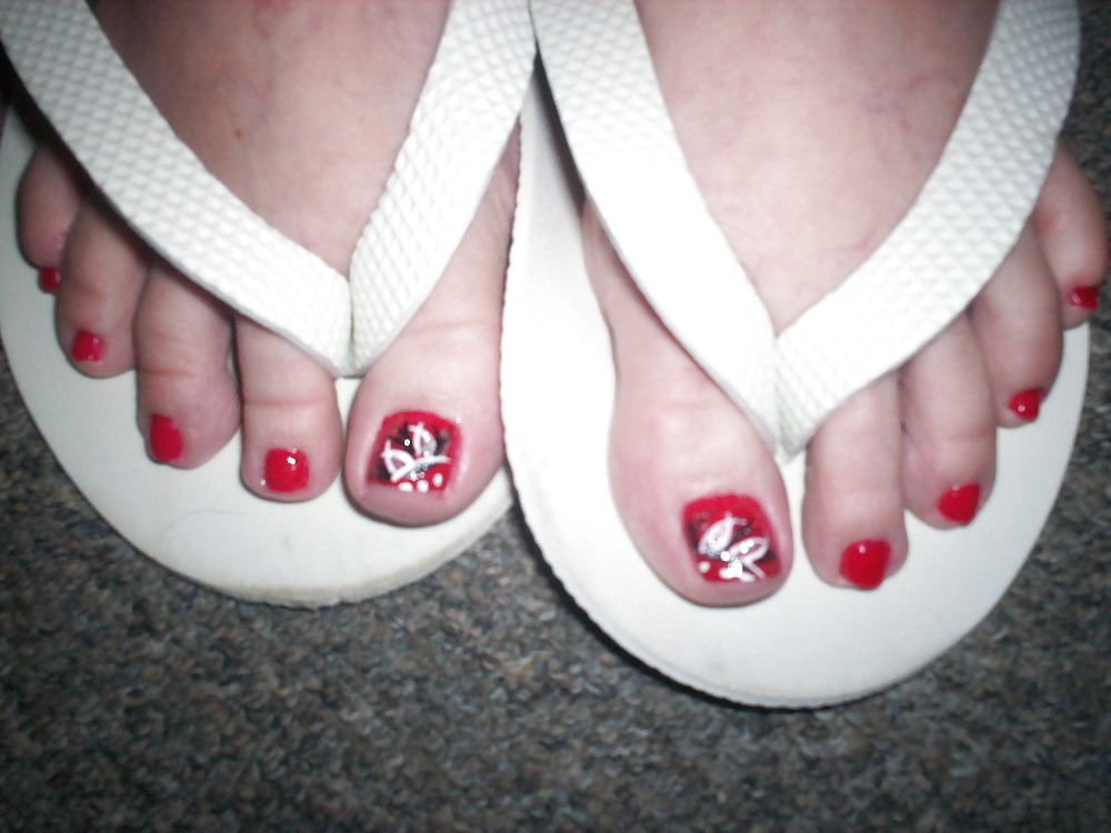 XXX hands and feet