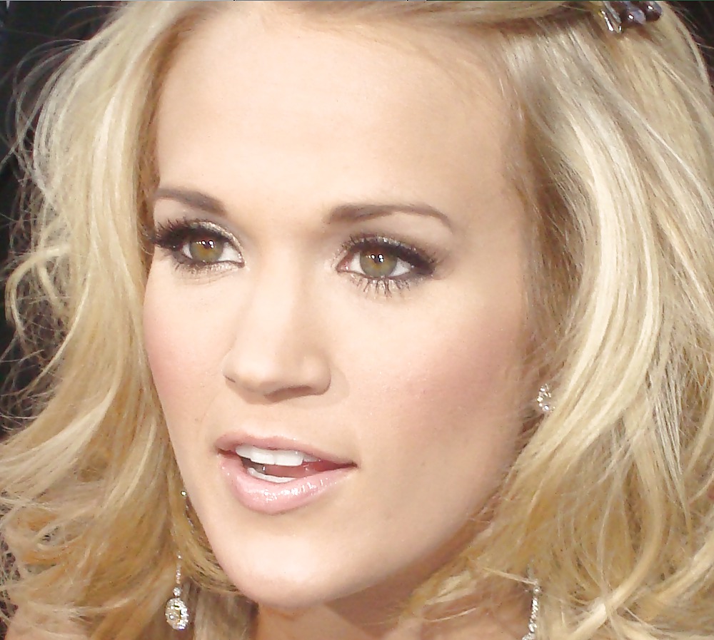 XXX Carrie Underwood