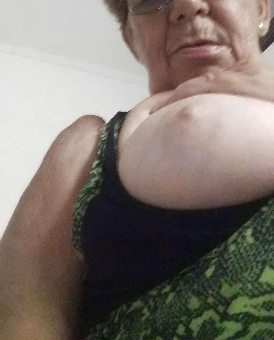 XXX Brazilian granny 039