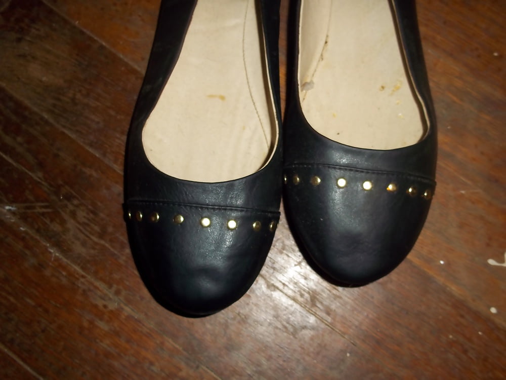 XXX L.E.I. Black Ballet Flats with Gold Studs Accents
