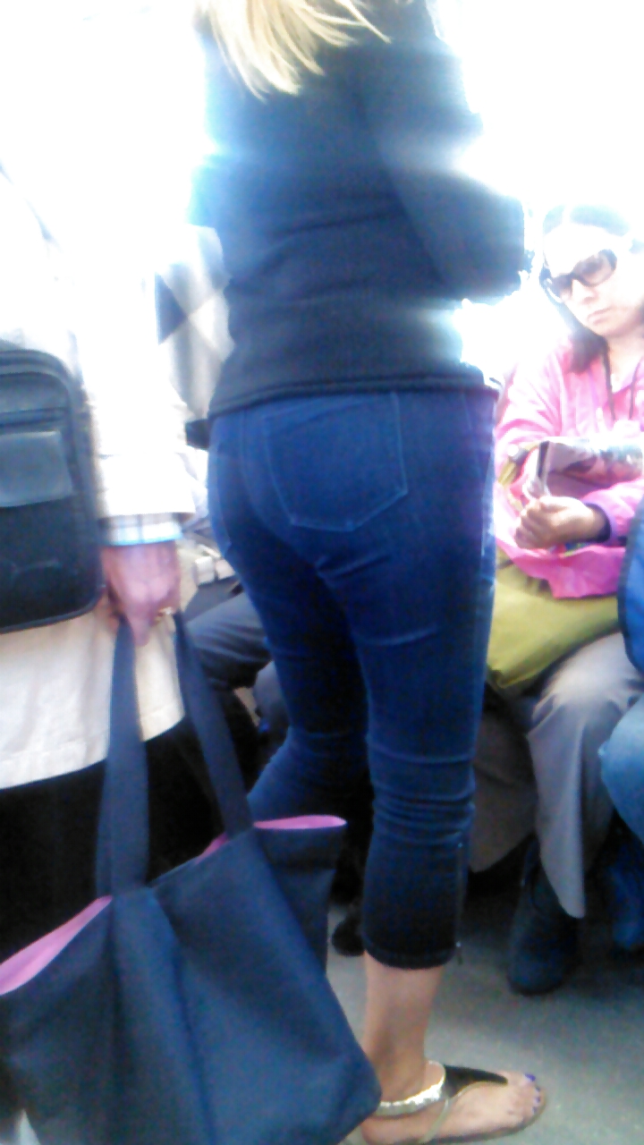 XXX Voyeur - Another good day on transit