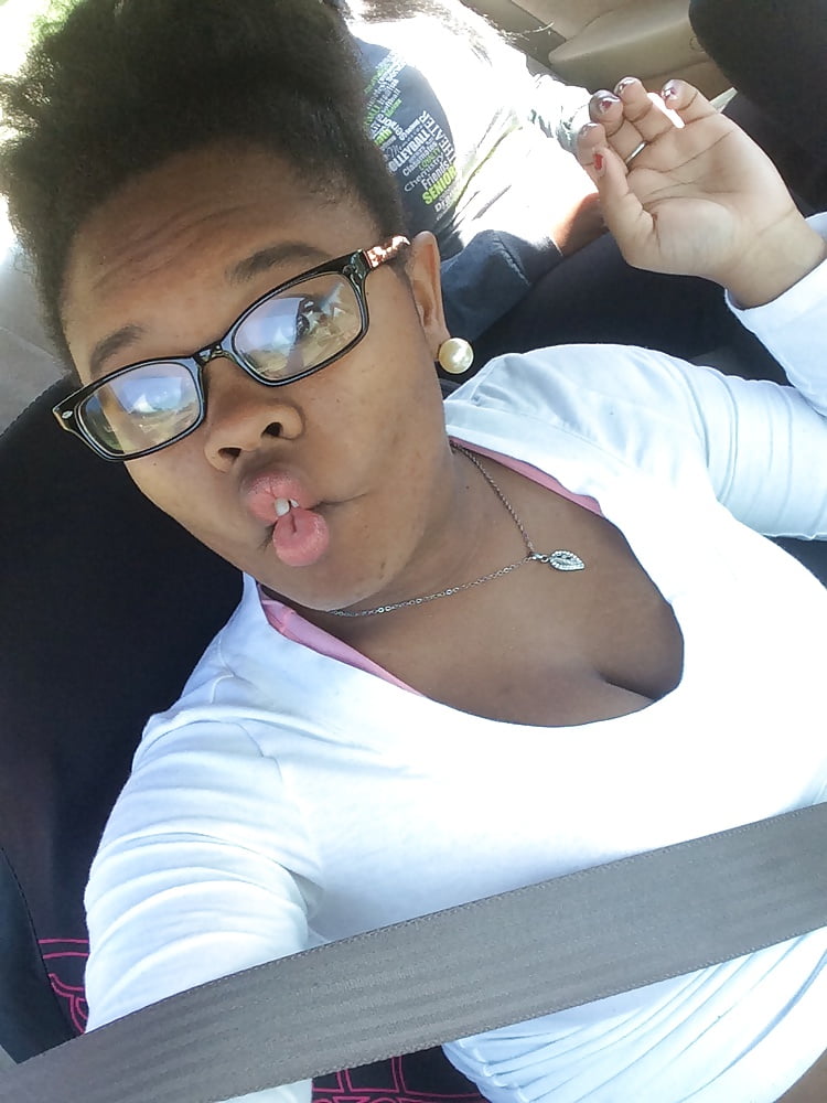 XXX sexy ebony girl selfie 08