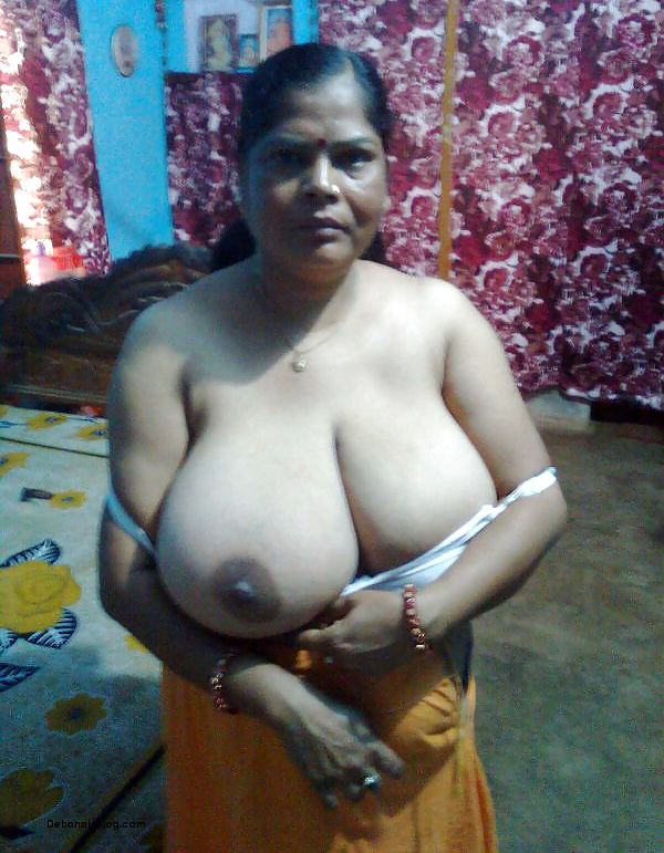 XXX Indian sluts 20