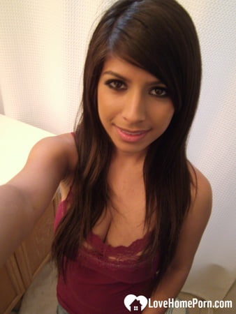 do my sexy curves make you hard         